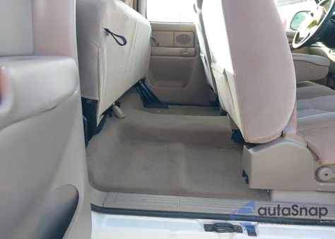 2003 GMC Sierra 1500 z USA, uszkodzony, nr VIN 2GTEC19VX31234706